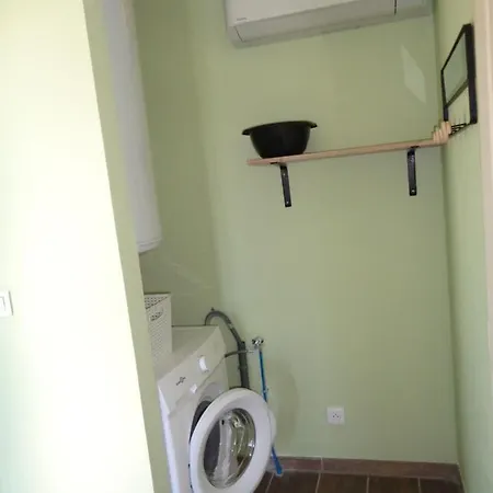 Prázdninový dům Au Soleil Couchant Villemoustaussou